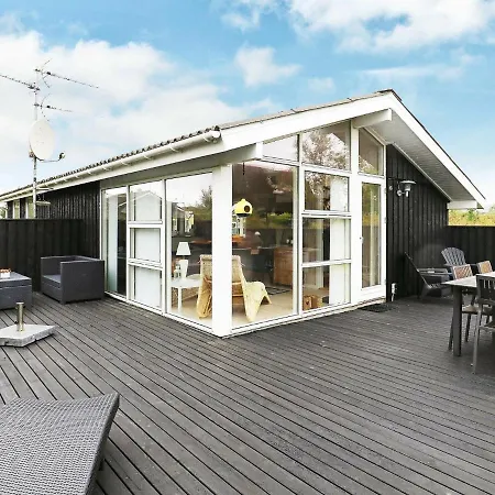 6 Person In Holiday home *